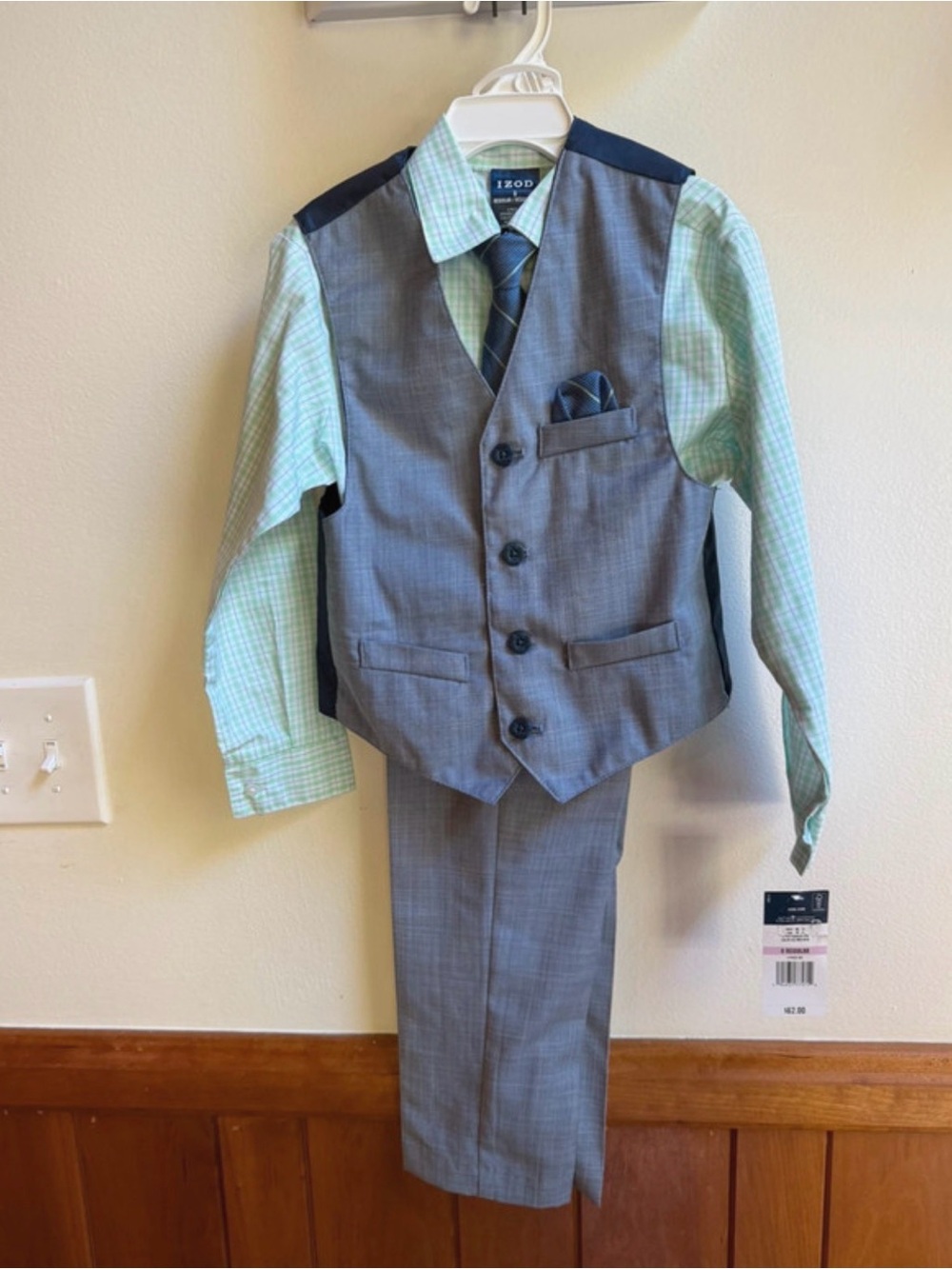 Izod Gray Vest & Pants Set with Mint Green Check Shirt